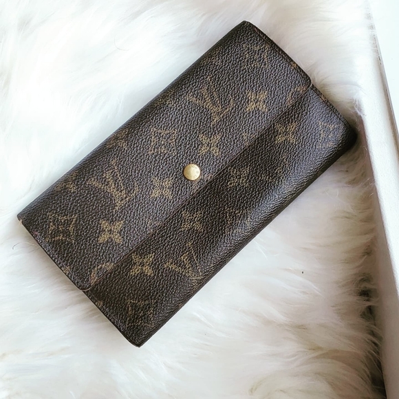 Sale!!!! SEE MY CLOSET - Picture 10 of 17